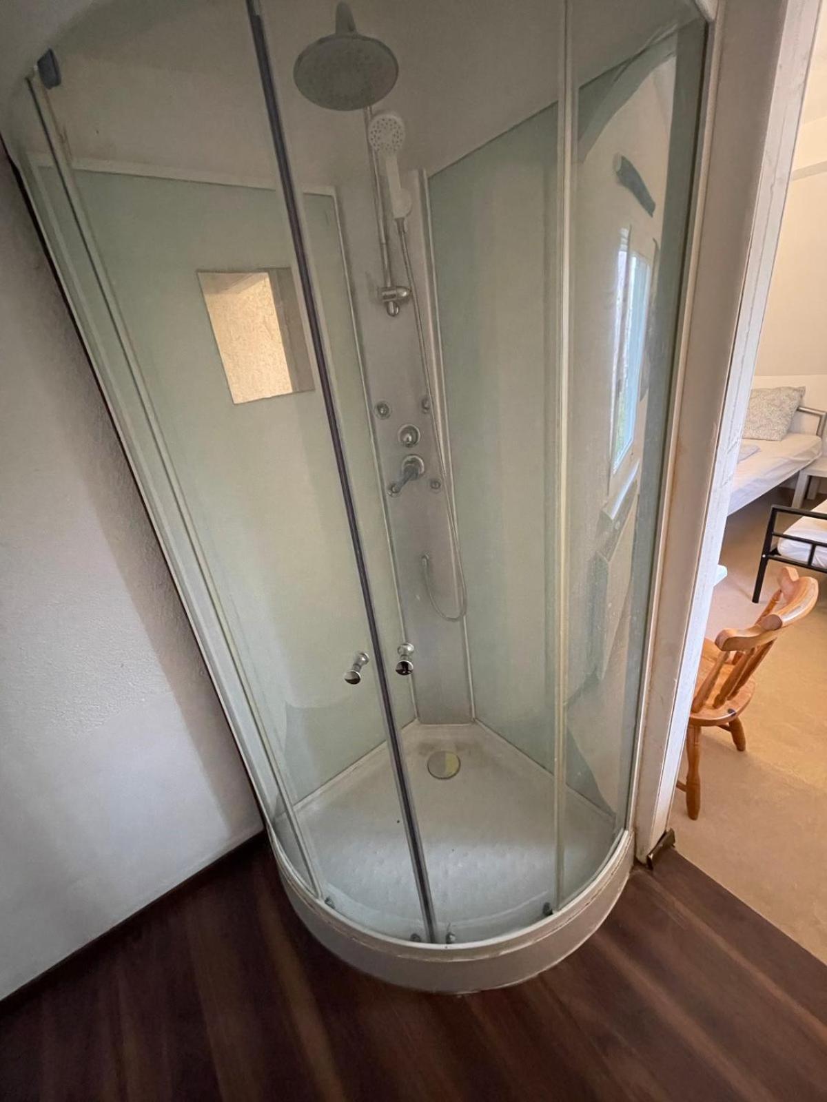 Wohnung Apartments Beny บัดเบลลิงเงน ภายนอก รูปภาพ